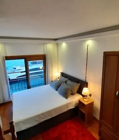 Fanus Karakoey No:4 * İstanbul