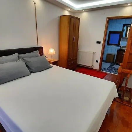 Fanus Karakoey No:4 İstanbul